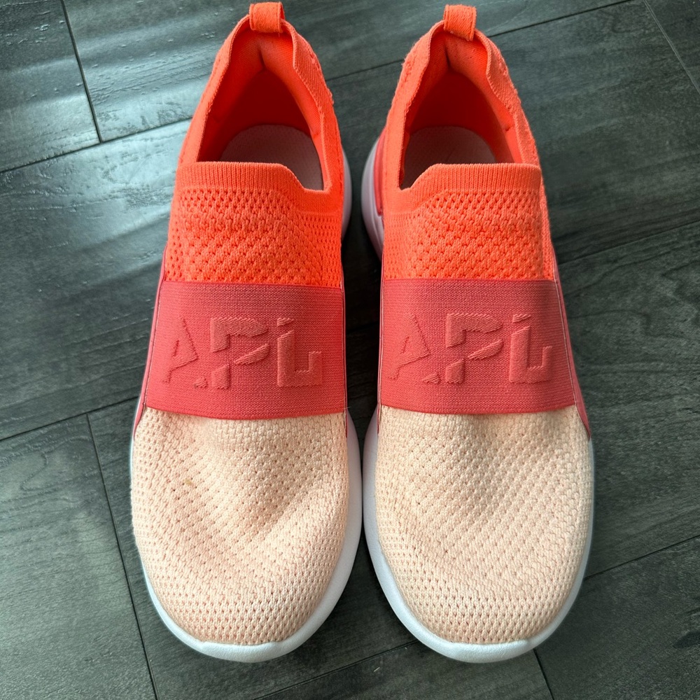 APL 7.5 Womens Shoes Techloom Bliss